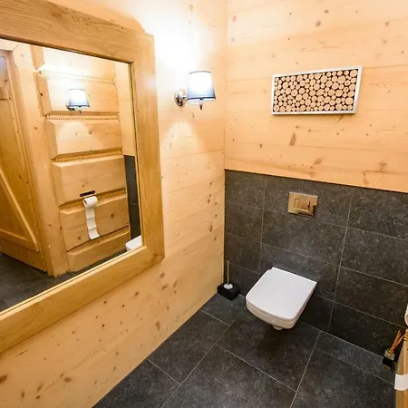 Labowska - Basen, Sauna, Grota Solna