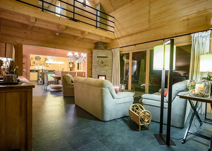 וילה Labowska - Basen, Sauna, Grota Solna Łabowa